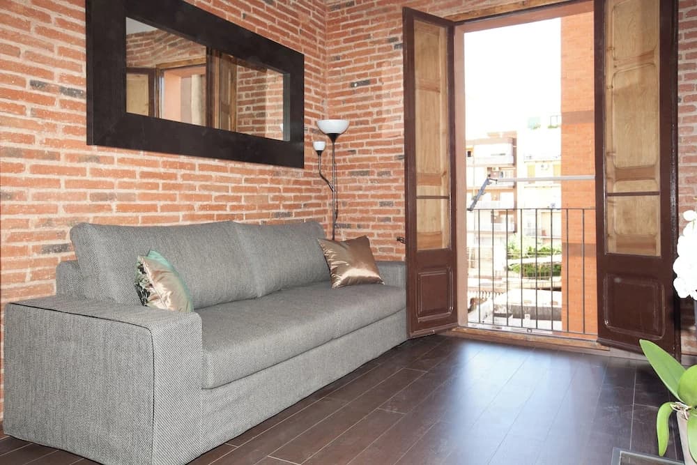 Central Apartment in Eixample - photo 7