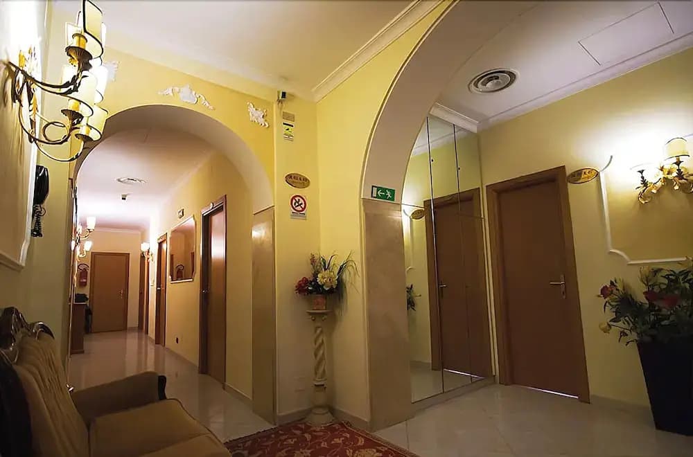Hotel Dolomiti - photo 17