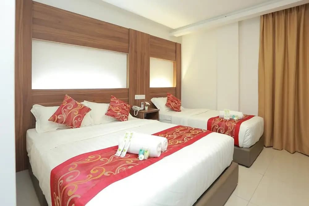 Bitz Bintang Hotel - photo 7
