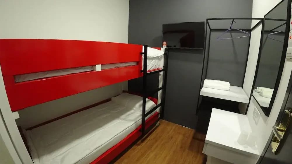 The Red Hotel - photo 3