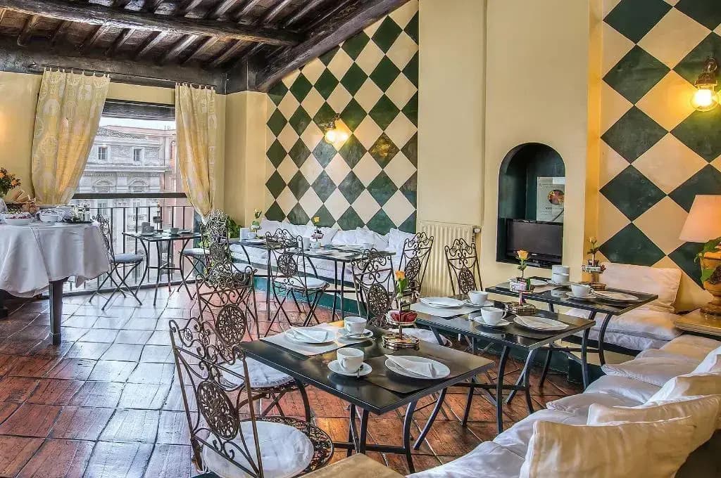 Hotel Fontana - photo 20