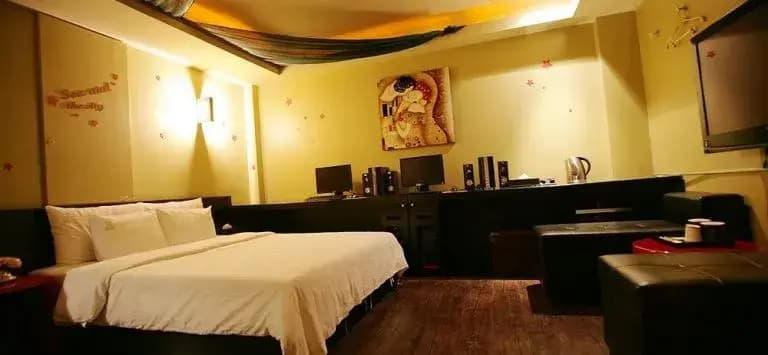 M2 Motel - photo 14