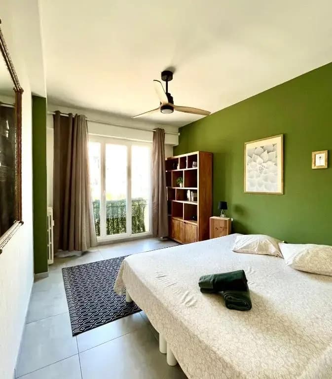 2 Bedrooms - Sea View Apartment - photo 2