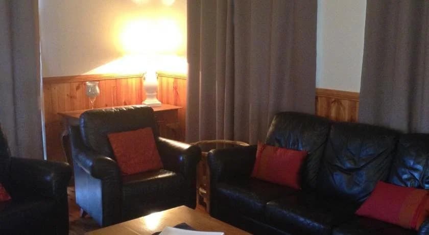 Mulgoa Valley Guesthouse - photo 3