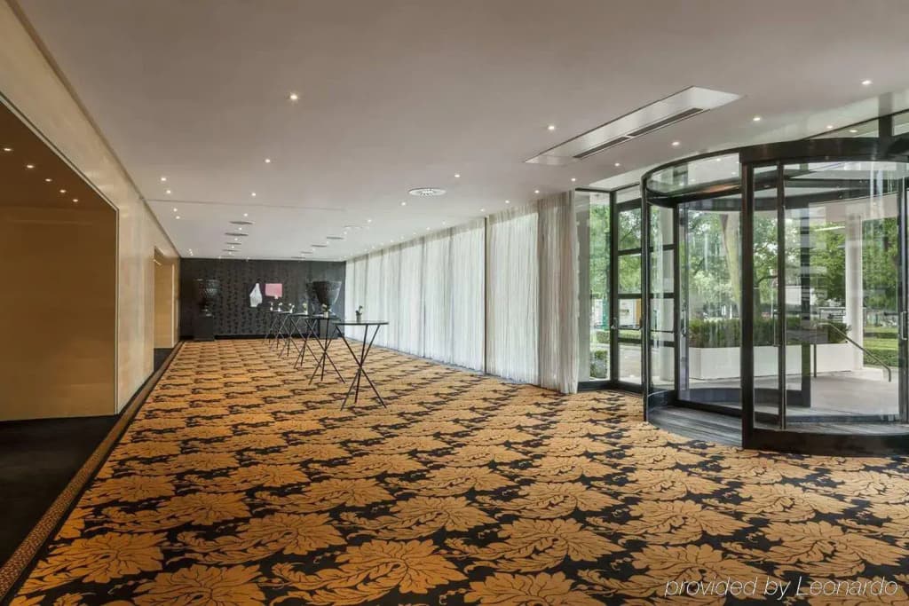 Hilton Amsterdam - photo 26
