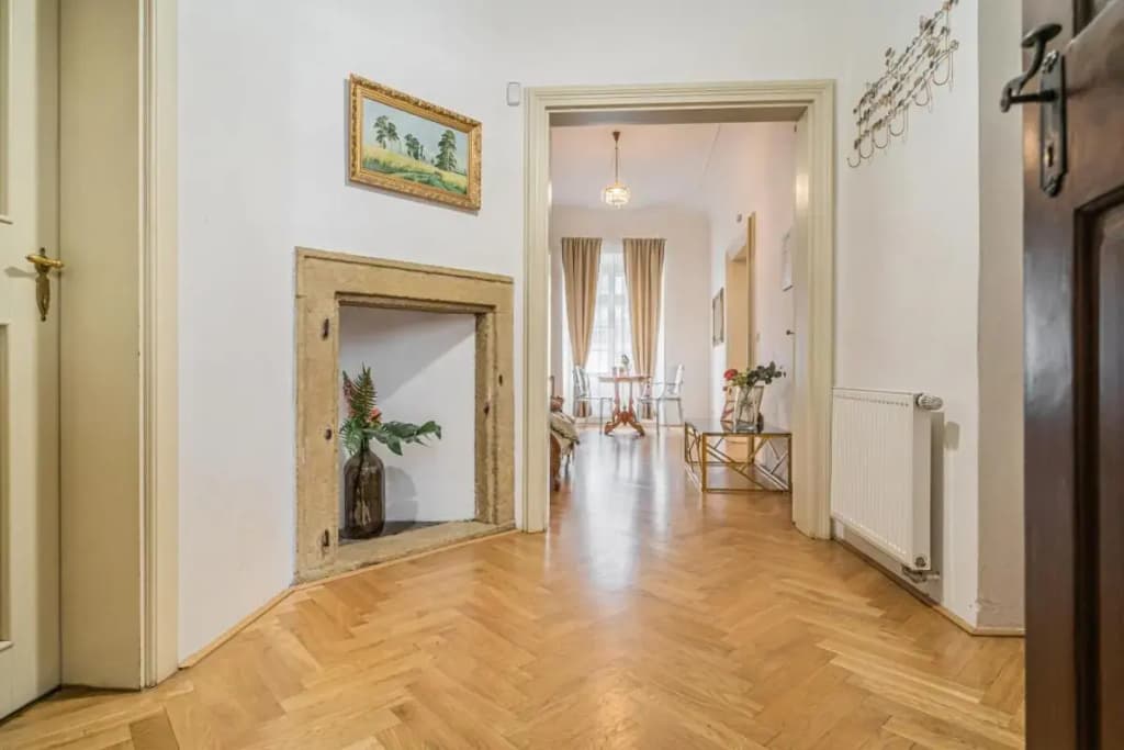 Spacious Apt at Mala Strana, Charles Bridge 3min - photo 13