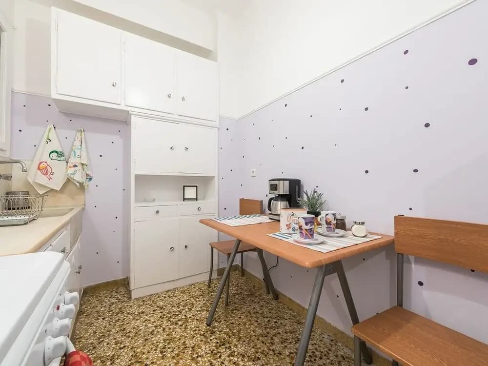 Spacious and Stylish Home in Central Athens by Cloudkeys - photo 14