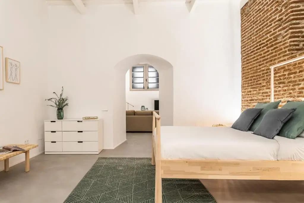 BNBHolder The Design Loft CHUECA - photo 2
