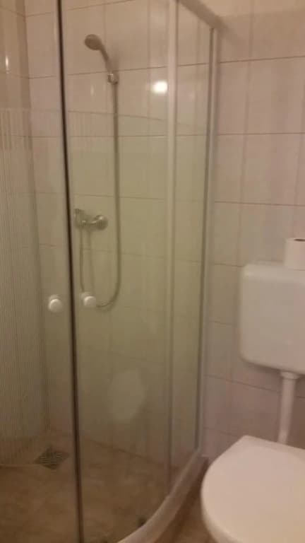 Omega Guesthouse Budapest - photo 8
