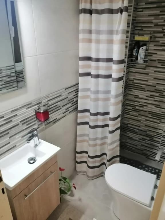 Alexandras Metro Studio - photo 8