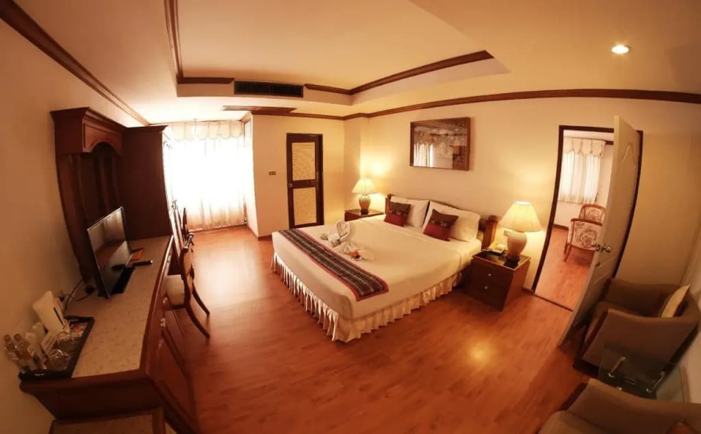 Chiangmai Ratanakosin Hotel - photo 5