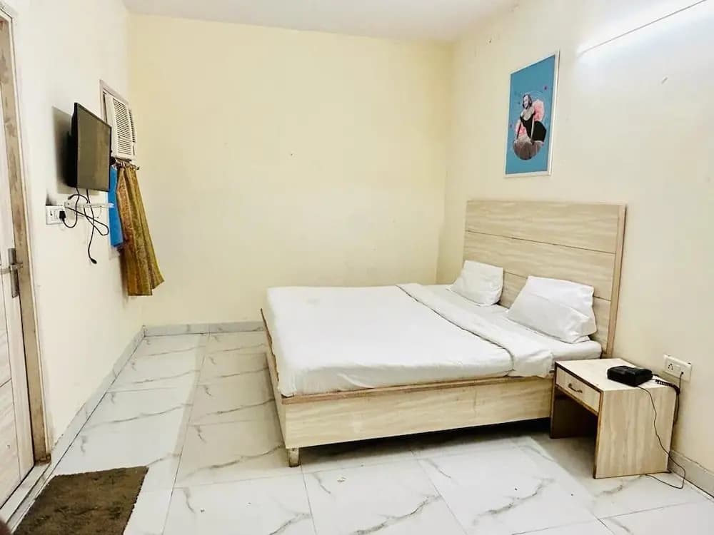 Hotel Green Arrow Rohini - photo 5