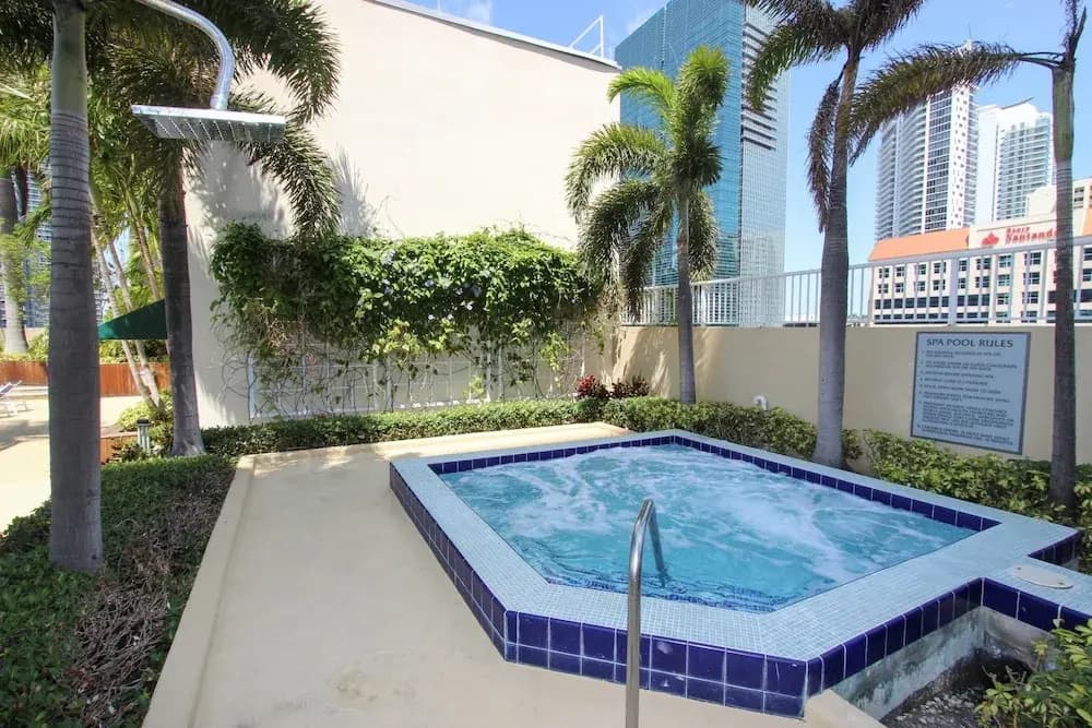 Bluebird Suites in Brickell - photo 16