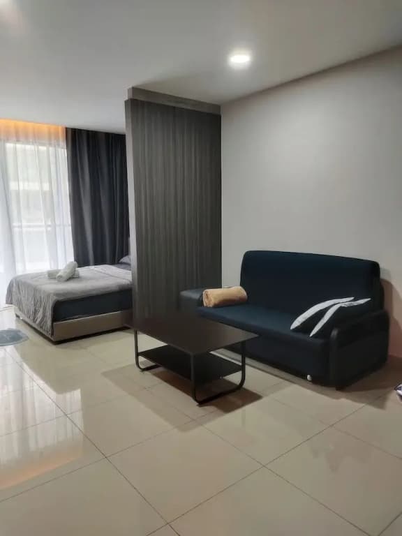 Staycation Urban 360 Apartments - photo 7