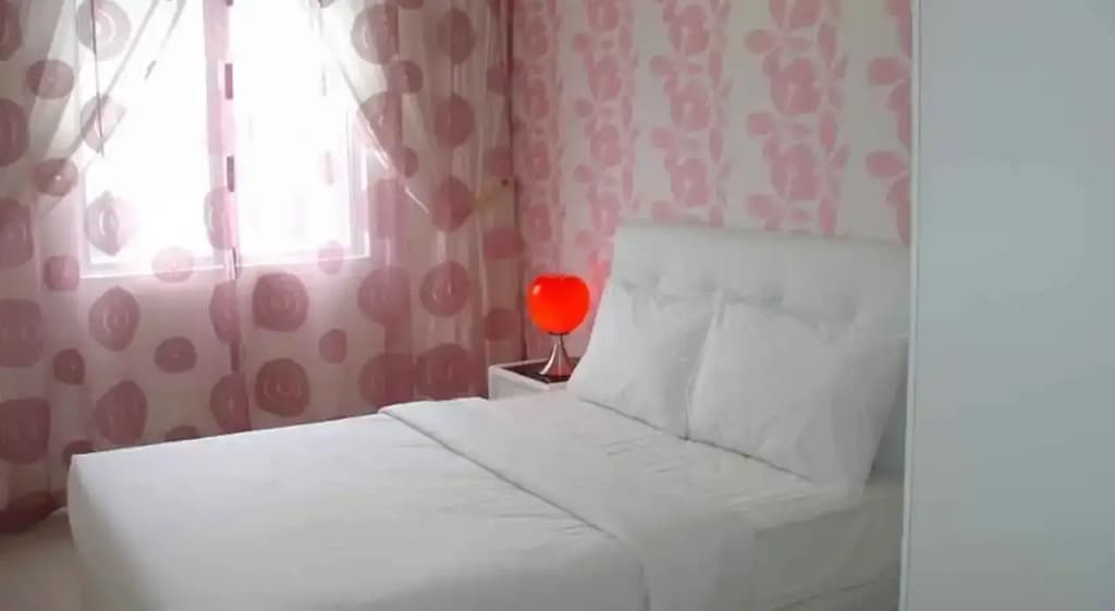 Duta Hotel & Residence - photo 4