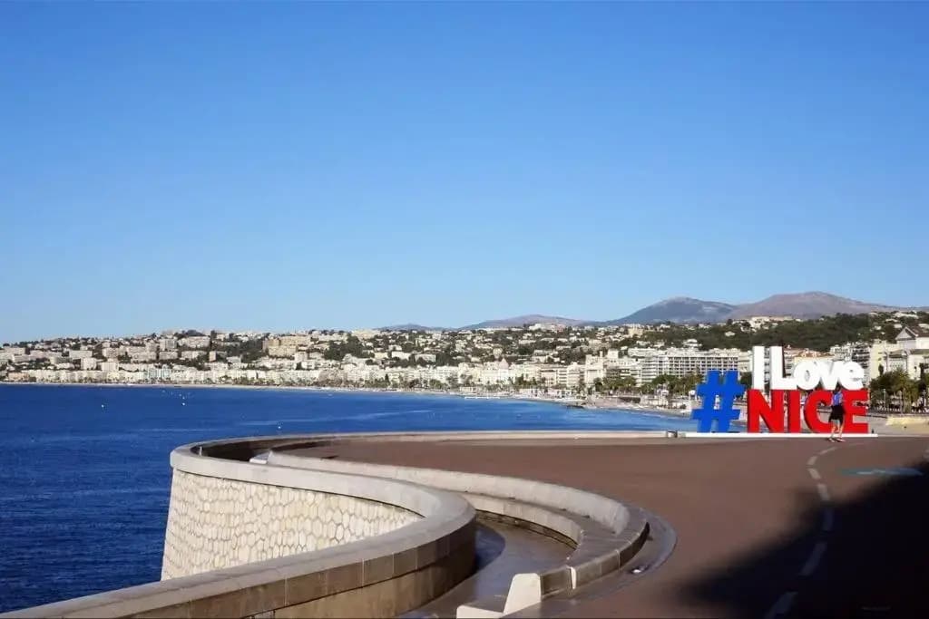 Appartement 2 chambres refait à neuf, climatisé, à 2 min de la mer - photo 13