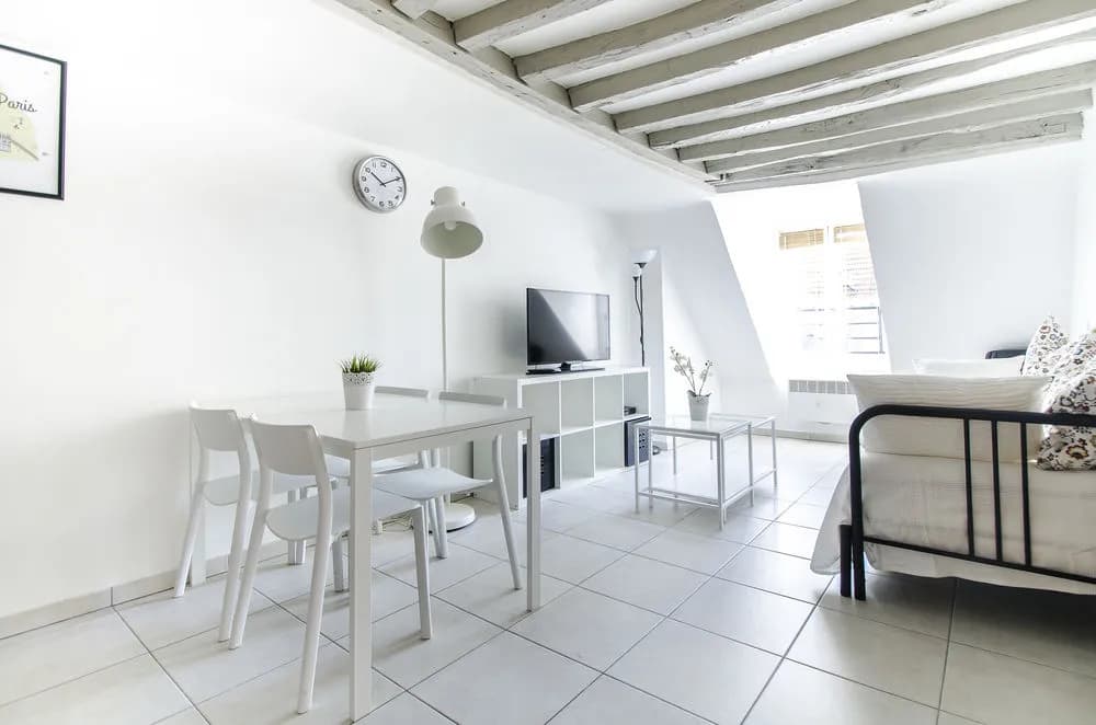 Luxury Apartment in Paris - République - photo 36