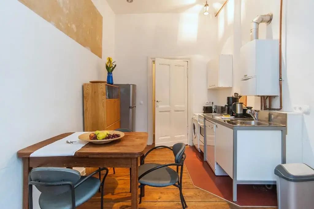Courtyard Apartment (LIALI) - photo 10