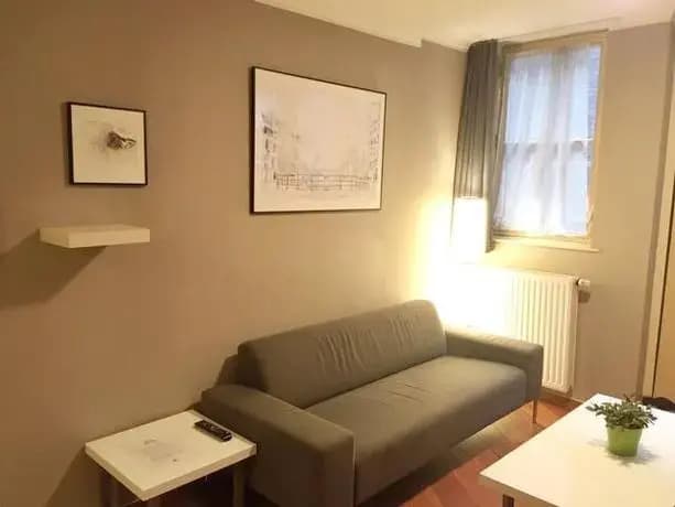 Old City Amsterdam Bed and Breakfast - photo 13