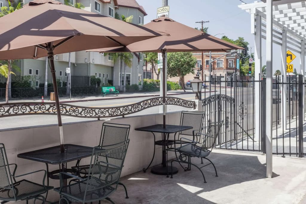 Knights Inn Downtown Los Angeles - photo 13