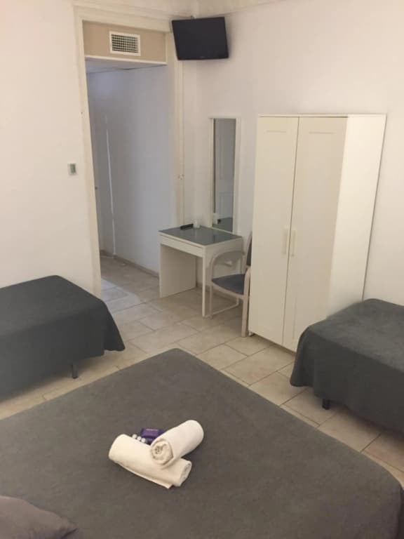 Martinval Hostel - photo 30