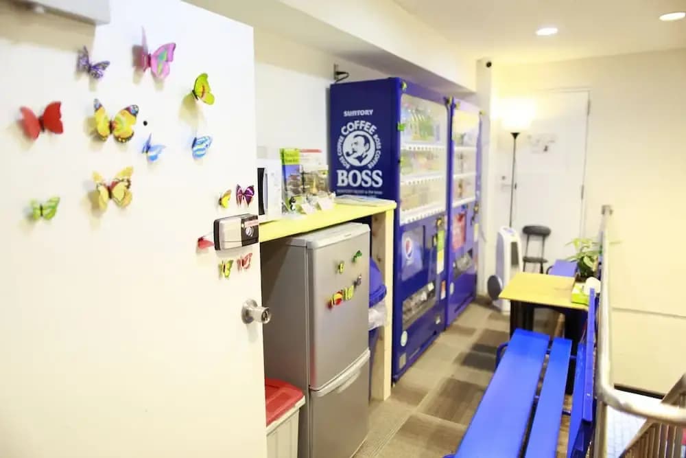 G'inns guest house - Hostel - photo 11