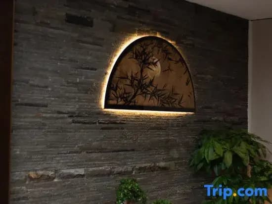 Huafeng Hotel - photo 6