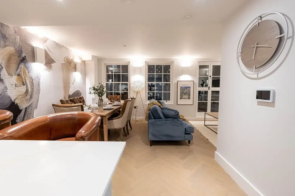 Three Bed Apts near Spitalfields Mkt - photo 10