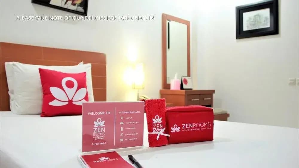 ZEN Rooms Setiabudi 15 - photo 33