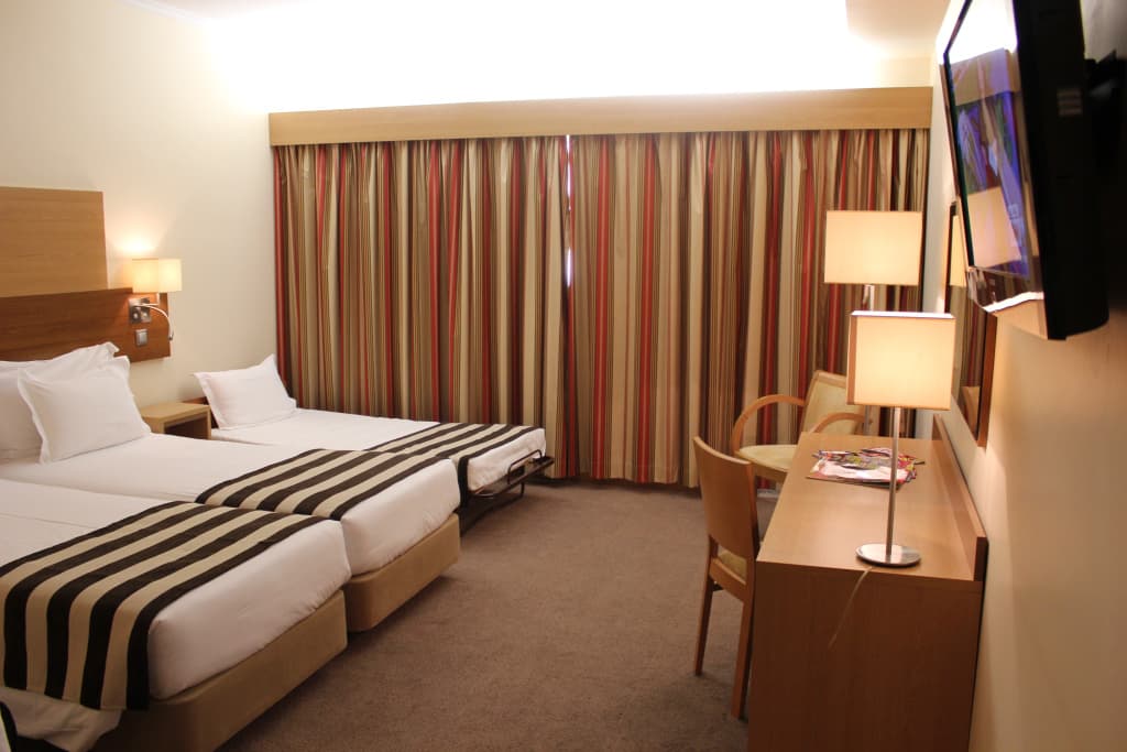 Hotel Principe Lisboa - photo 25