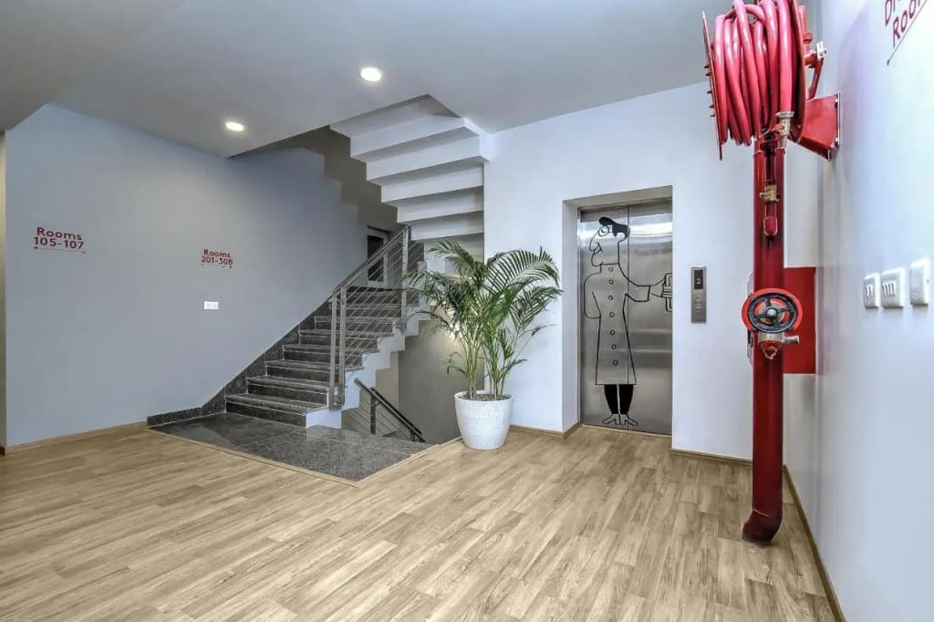 The Town House - photo 35