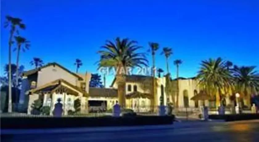 The Sinatra Estate by Corporate Mansions - photo 4