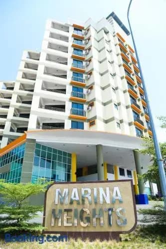 Lumut Marina Heights Hotel - photo 1