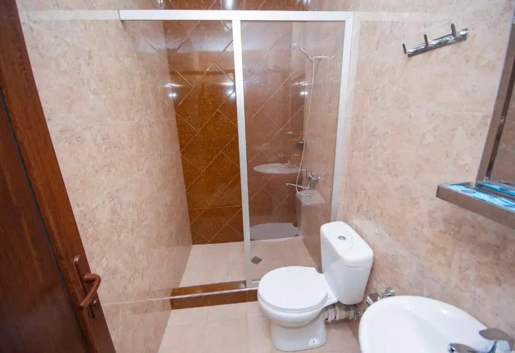 Hotel Elegant 2 - photo 6