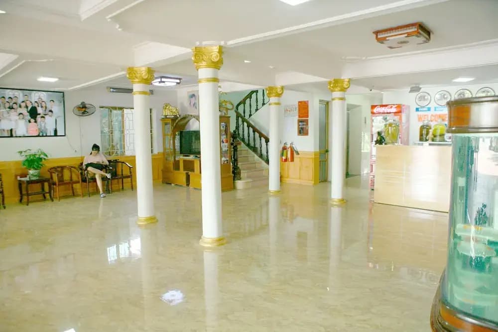 Khach San Thu Nga - photo 2