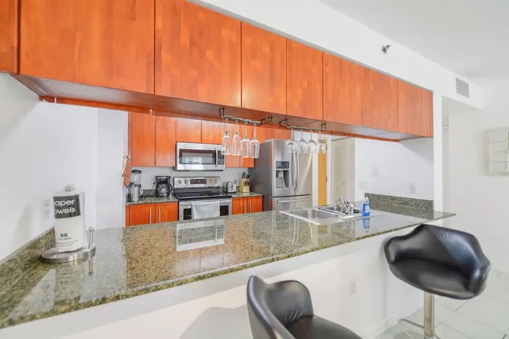 Brickell Bay 2308 - photo 21