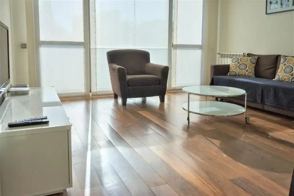 Via Augusta Apartments - photo 4