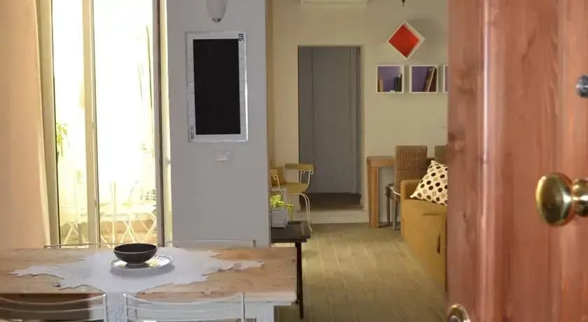 Home From Home - photo 4