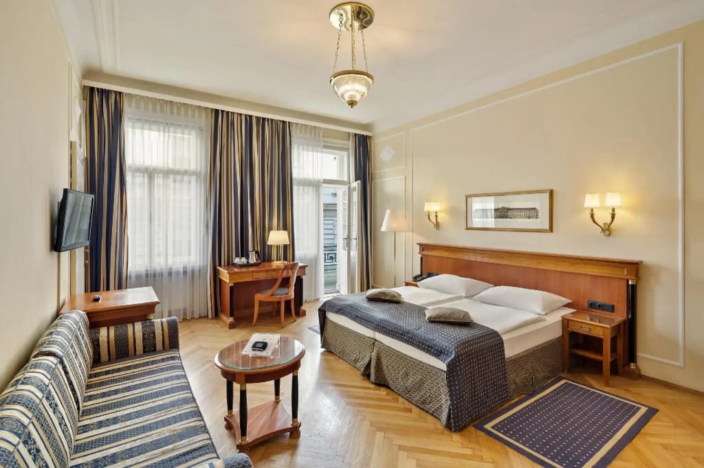 Hotel Astoria Vienna, Curio Collection by Hilton - photo 7