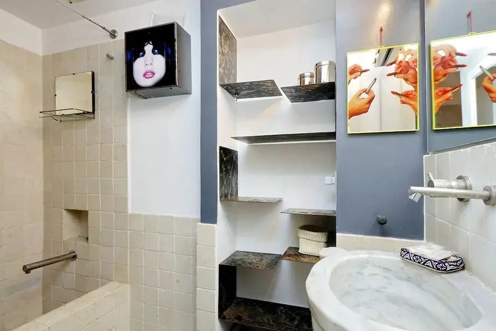 Monti Bright Apartment - photo 8