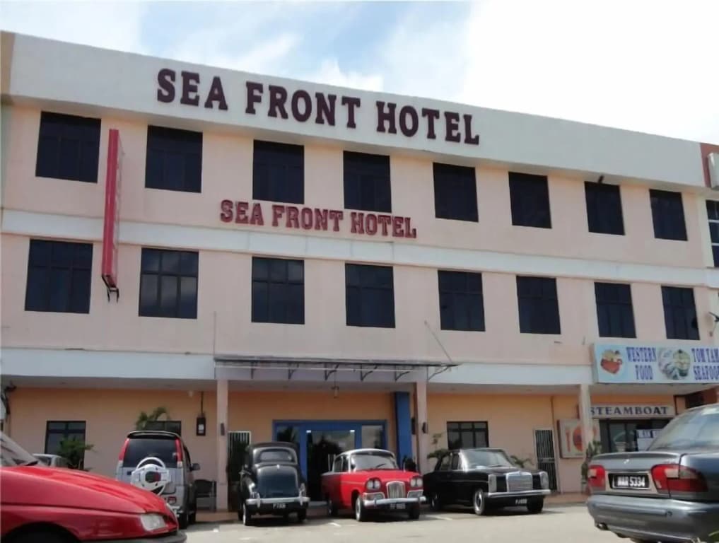PD Sea Front Hotel - photo 1