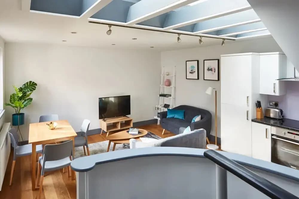 Holborn by Viridian Apartments - photo 3