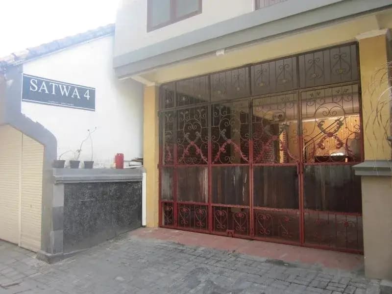 Satwa 4 Homestay - photo 8