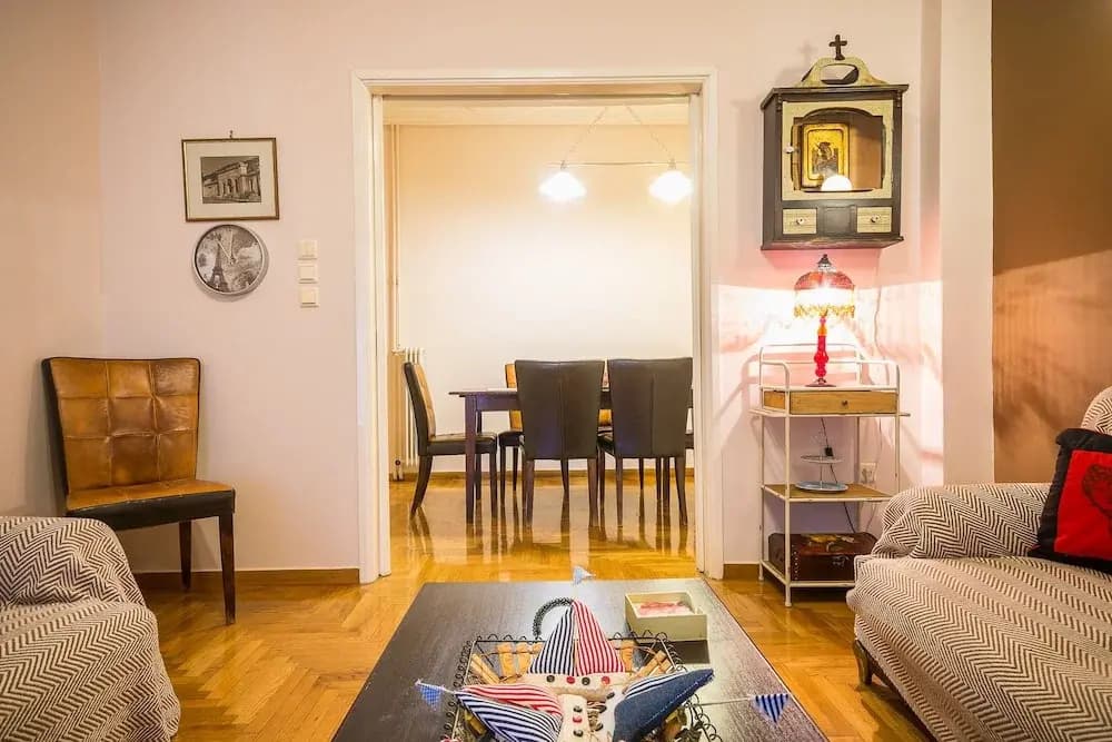 Comfortable Central Athens Flat by Cloudkeys - photo 3