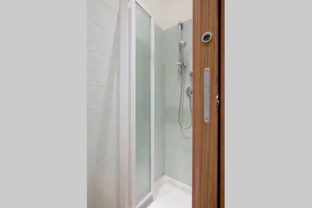 Vatican Area Flat - photo 7