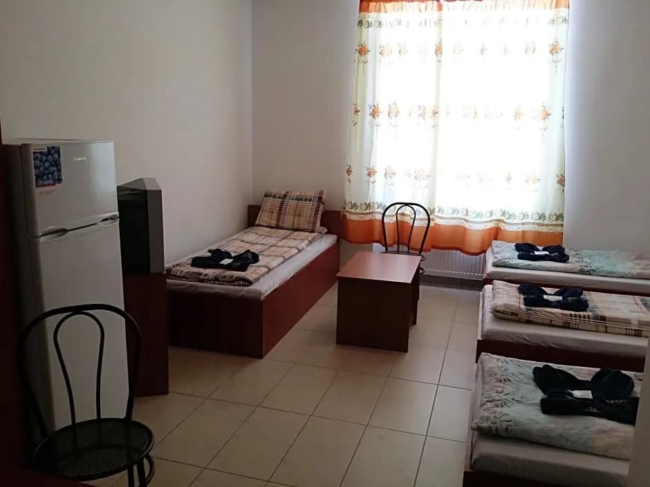 MD Hotel - photo 2