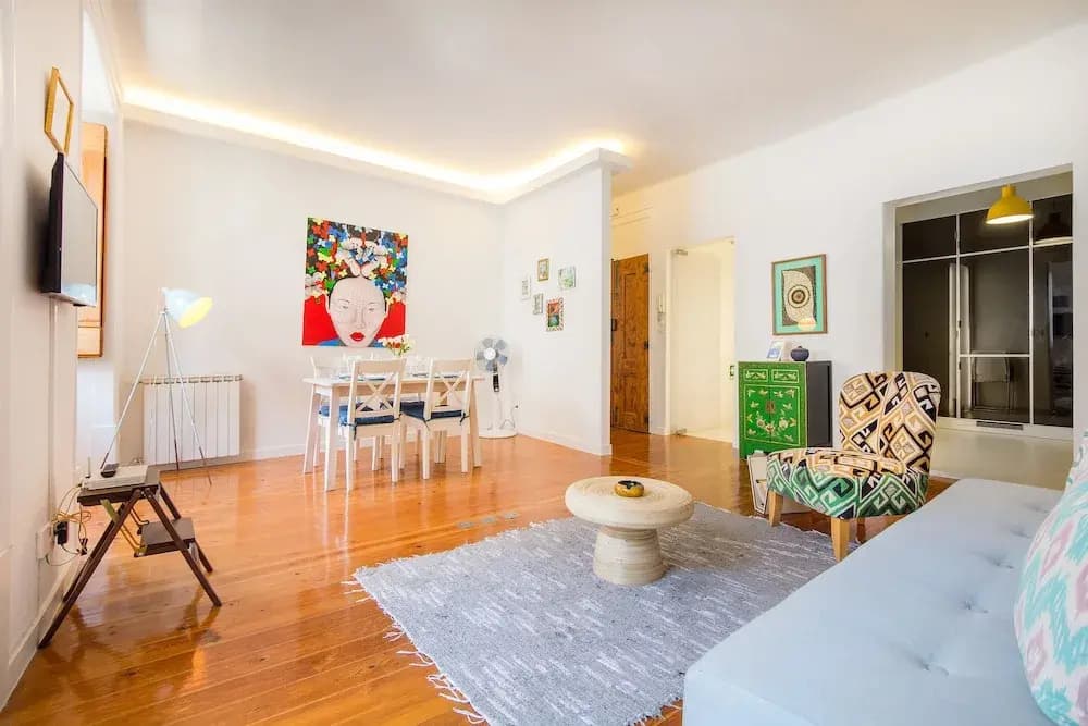 Central Apartment at Chiado - photo 4