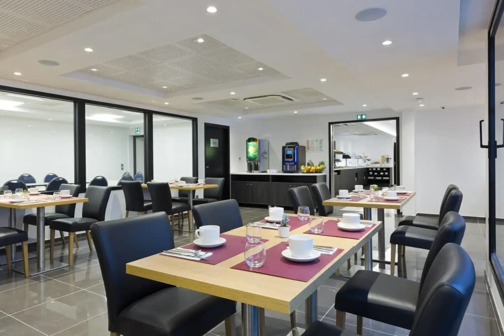 Simon's Boutique Hotel - photo 20