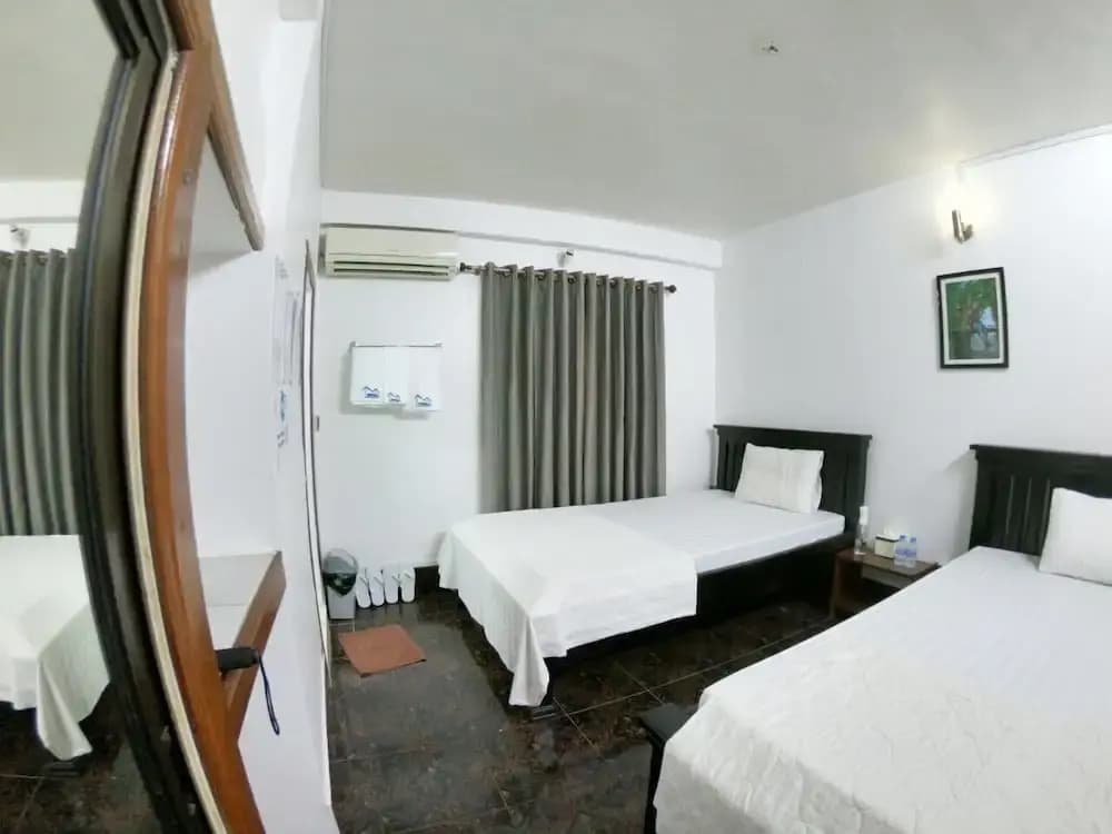 Sarah Guest House - photo 19