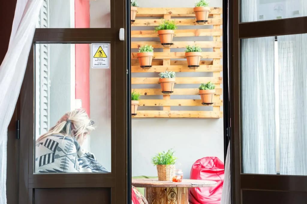 Sant Jordi Hostel Alberg - photo 7